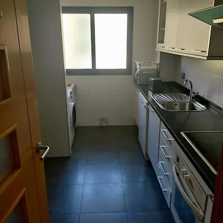 Precioso Piso Cerca De La Playa, Aeropuerto Y Tren Apartment