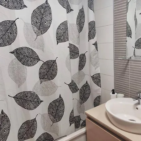 Precioso Piso Cerca De La Playa, Aeropuerto Y Tren Apartment *